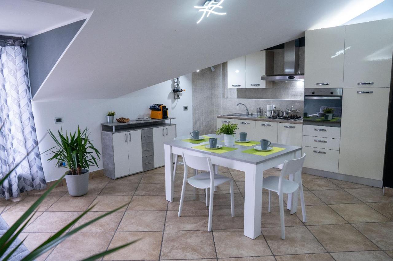 Attic A31 Apartament Rooftop Deluxe Санта-Марія-Капуа-Ветере Екстер'єр фото
